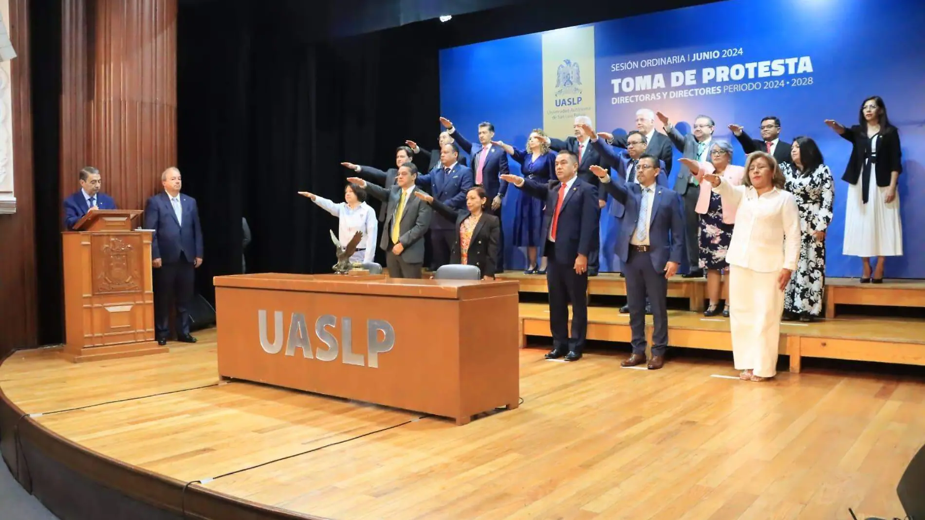 Toma de protesta, directores UASLP